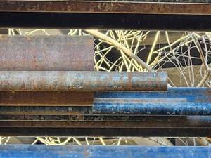 lot 50141 image: Used Steel I-Beams and Metal Pipes Lot
