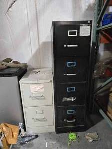 lot 50224 image: &nbspOffice File Cabinets - 4-Drawer Black and 2-Drawer White