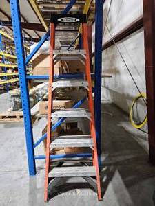 lot 50240 image: Werner 6-Foot Fiberglass Step Ladder&nbsp