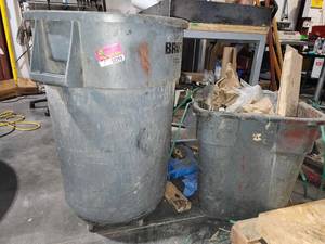 lot 50298 image: Rubbermaid BRUTE Commercial Waste Container with Dolly And Square Trash can