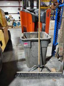 lot 50302 image: Commercial Gray Waste Bin with Push Broom