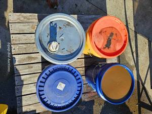 lot 50192 image: Auto Shop Supplies Lot - Buckets and Parts&nbsp