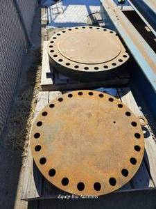 lot 50221 image: Large Industrial Steel Blind Flanges&nbsp