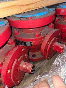 lot 50413 image: Cameron AOP Model FB Industrial Control Valve