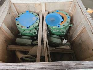 lot 45267 image: Industrial NEWAY Butterfly Valves in Wooden Crate