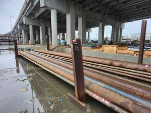 lot 50164 image: (2) Steel Frames for Pipe Rack