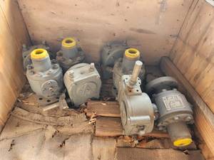 lot 48057 image: Cameron Grove Industrial Valves Lot