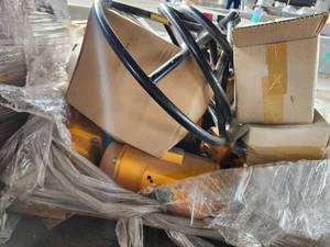 lot 48059 image: Industrial Wheels and Mechanical Parts Lot