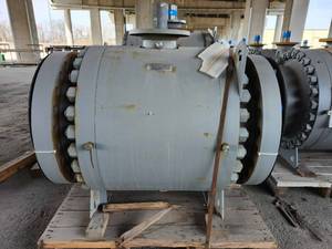 lot 48102 image: Flowserve 20 Class 600 Trunnion Mounted Ball Valve