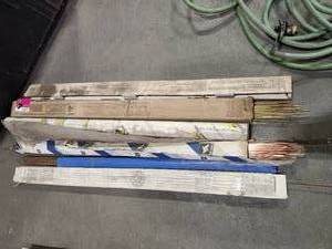 lot 35423 image: Bulk Welding ElectrodesRods Lot