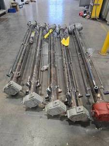 lot 60002 image: (5) 10ft Specialty Gas Valves