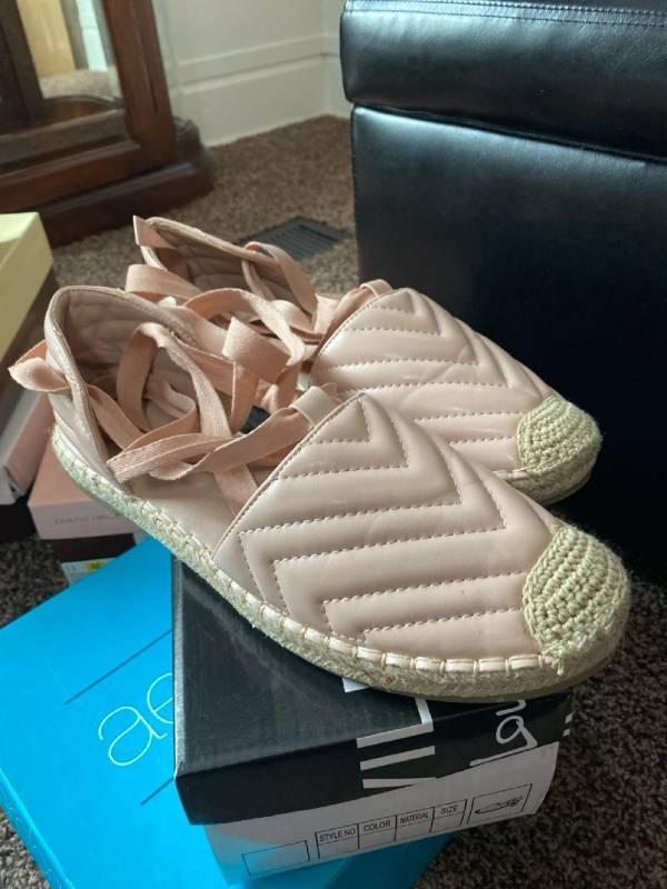 lot 2589 image: Wild Diva Nude Espadrille sandals Size 10