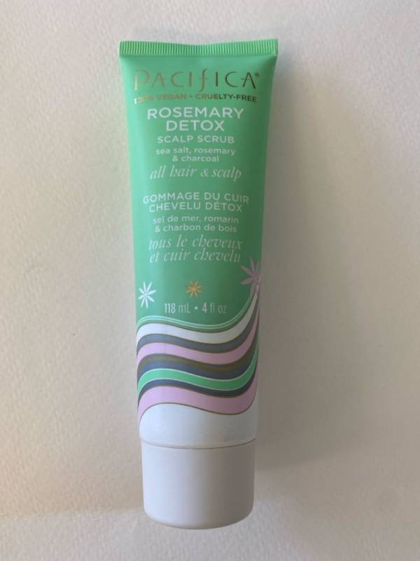 lot 2495 image: Pacifica Rosemary Detox Scalp Scrub