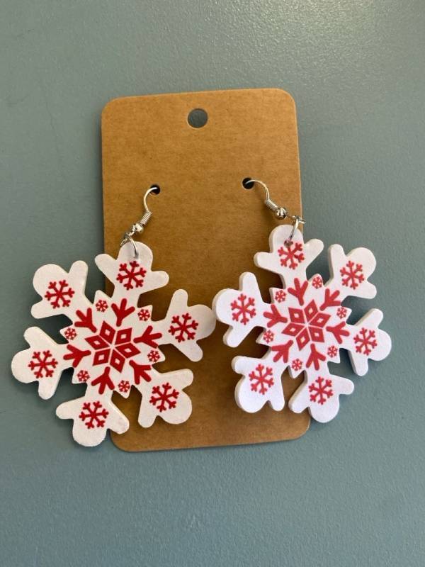 lot 2513 image: Large festive snowflake holiday earrings- NEW
