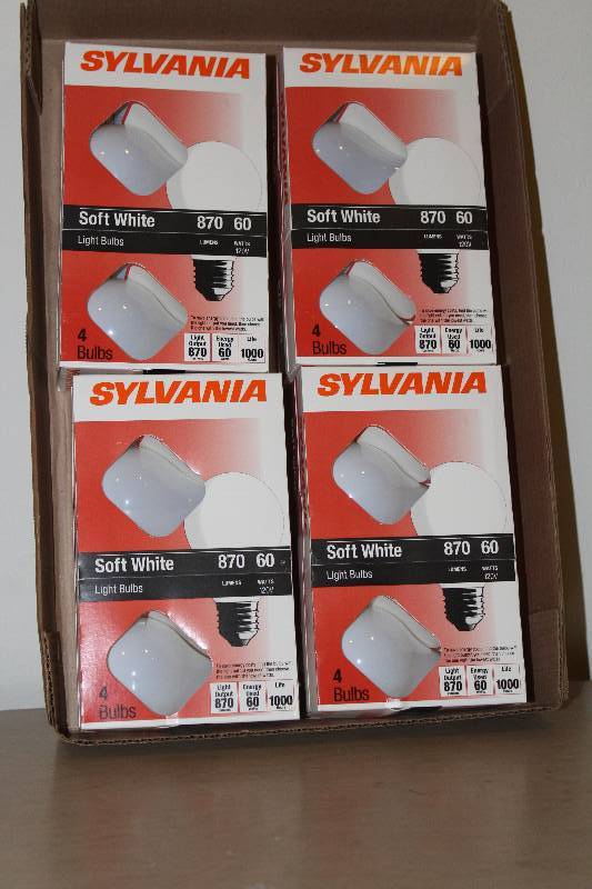 lot 7731 image: Lot of 16, 60 Watt Light Bulbs, 4-4 Packs- Nice