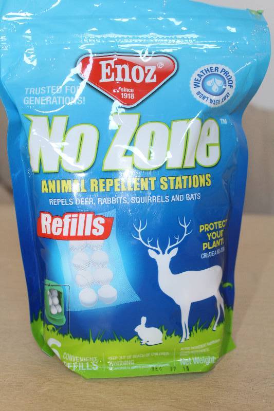 lot 8072 image: No Zone Animal Repellant Refills- Wow