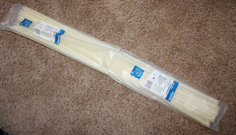 lot 8085 image: Lot of 50 Extra Heavy Duty Cable Ties- Wow