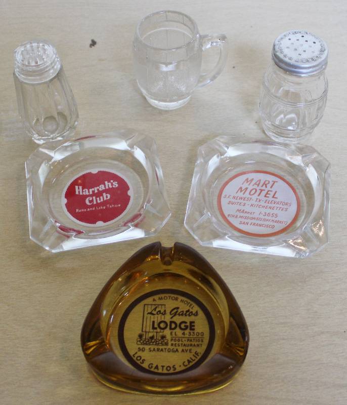 lot 8086 image: 6 Piece Glassware- Take a Look