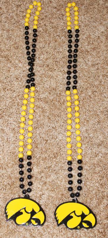 lot 7758 image: Lot of 2 Iowa Hawkeyes Necklaces- Pretty