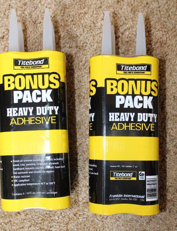 lot 8246 image: Lot of 2 - 4 Packs of Titebond Heavy Duty Adhesive