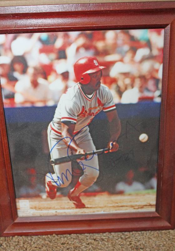 lot 8249 image: Autographed Vince Coleman Picture