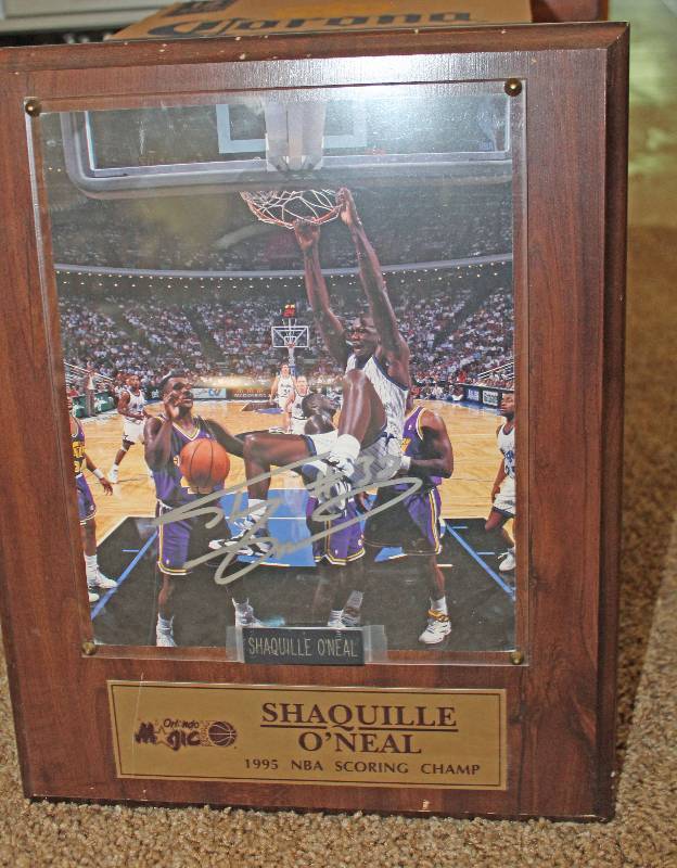 lot 8261 image: Shaquille O Neil 1995 Scoring Champ Plaque w Picture