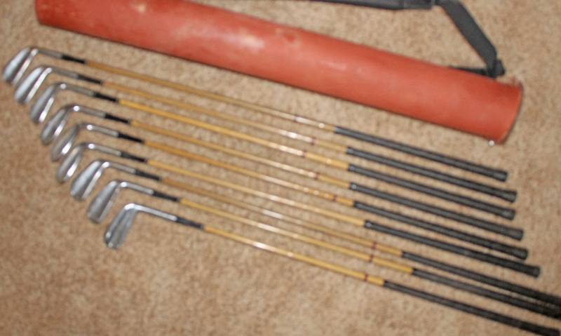 lot 8270 image: Golf Clubs
