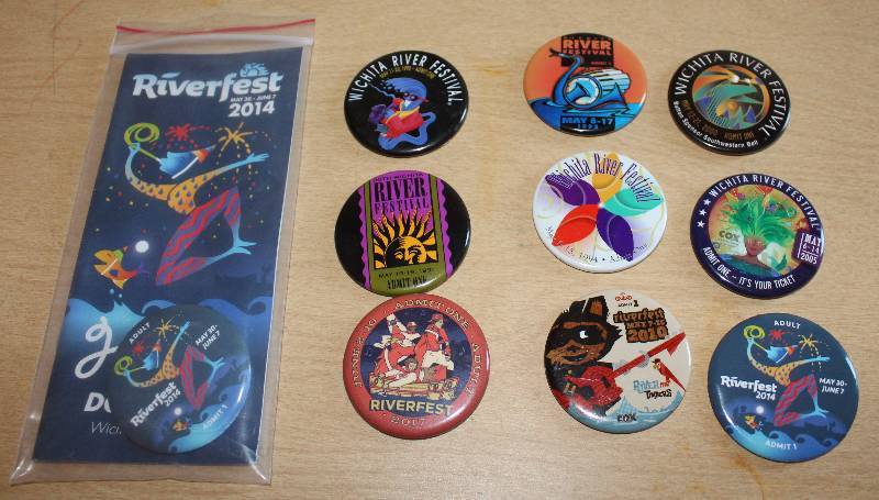 lot 8291 image: Assorted Wichita River Festival Buttons