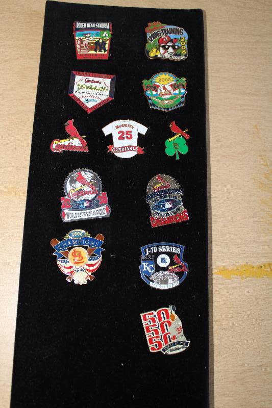 lot 8820 image: Lot of 12 Assorted Baseball Related Pins - St. Louis