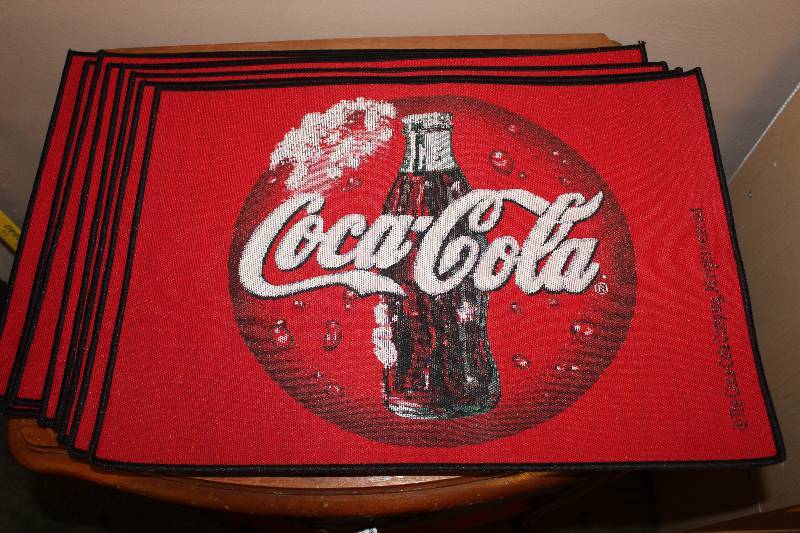 lot 5031 image: Lot of 8 Coca Cola Place Mats- Cool