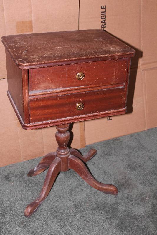 lot 5046 image: Vintage Side Table w Storage for Sewing Supplies - See pics