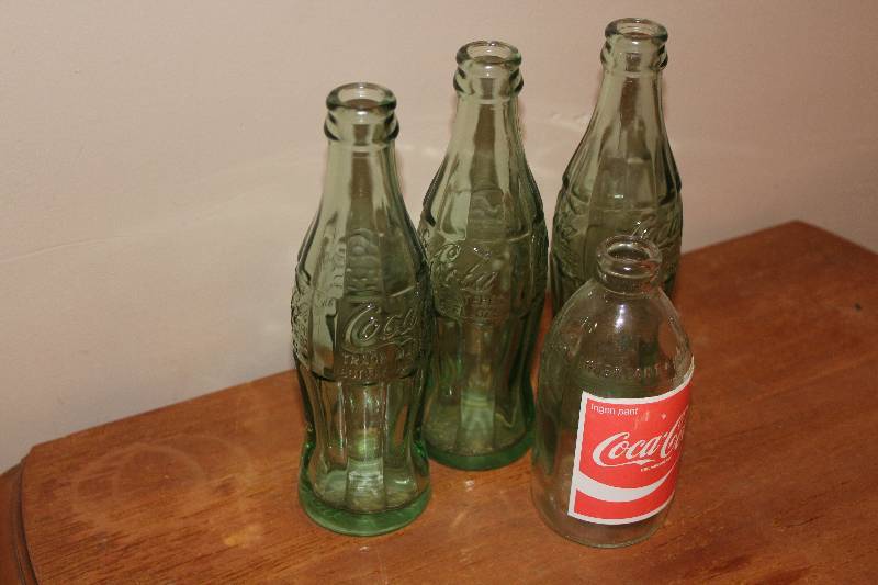 lot 5063 image: Coca Cola Bottles - Santa Fe, N.M., Durham, N.C., Salt Lake City, UT. - WOW