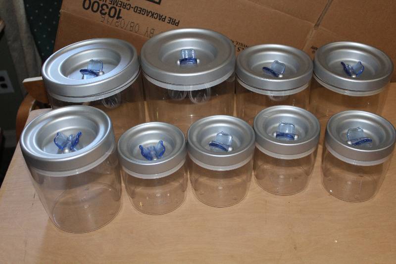 lot 8144 image: Lot of 9 Clear View Canisters- Wow