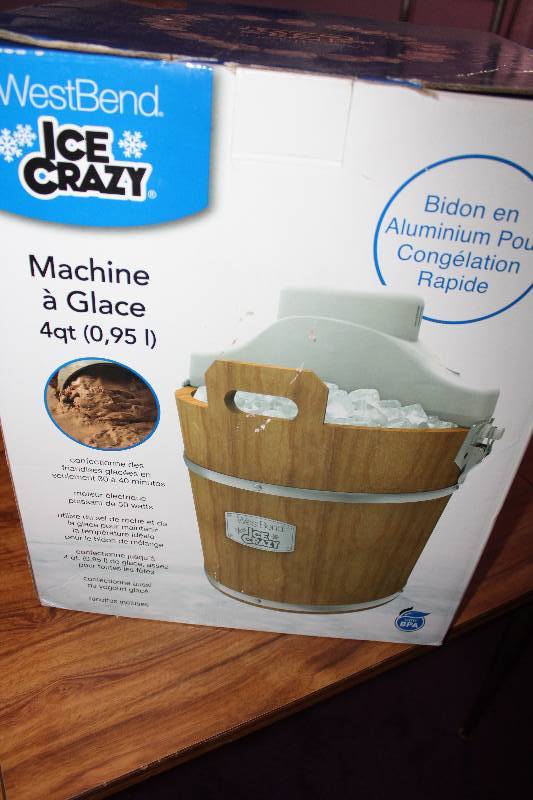 lot 8194 image: West Bend 4 Quart Ice Cream Machine- Just in Time for Summer