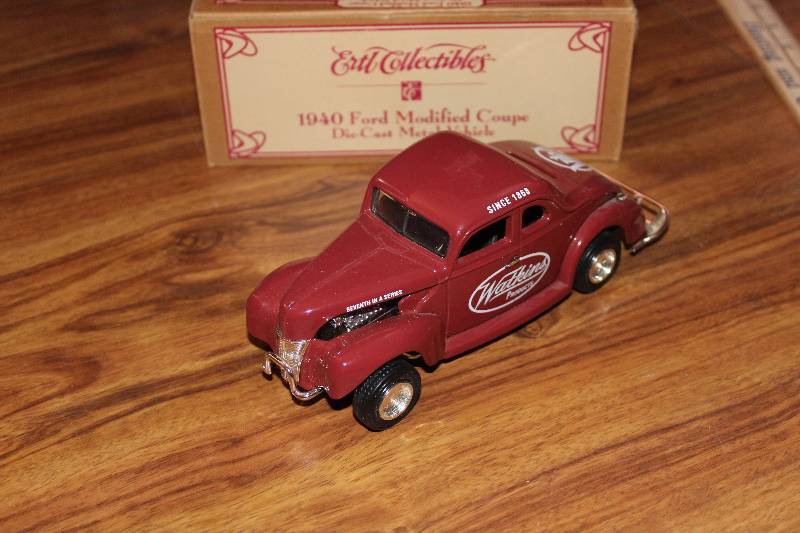 lot 8201 image: Watkins 1940 Ford Modified Coupe Die-cast Metal Car- How Neat