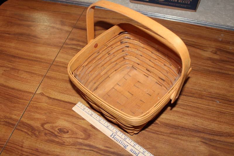 lot 8202 image: Longaberger Basket w Plastic Liner- Wooden, Moveable Handles- Wow