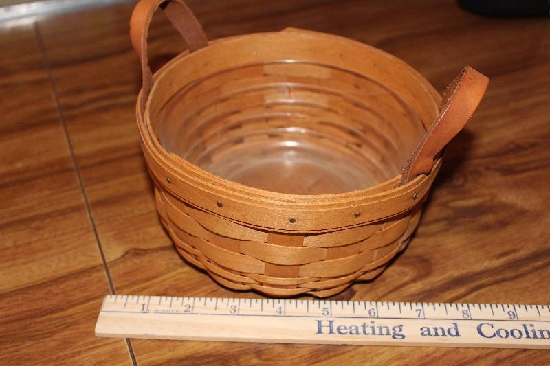 lot 8205 image: Longaberger Small, Red Basket w Plastic Liner- Leather Strap Handles- Wow