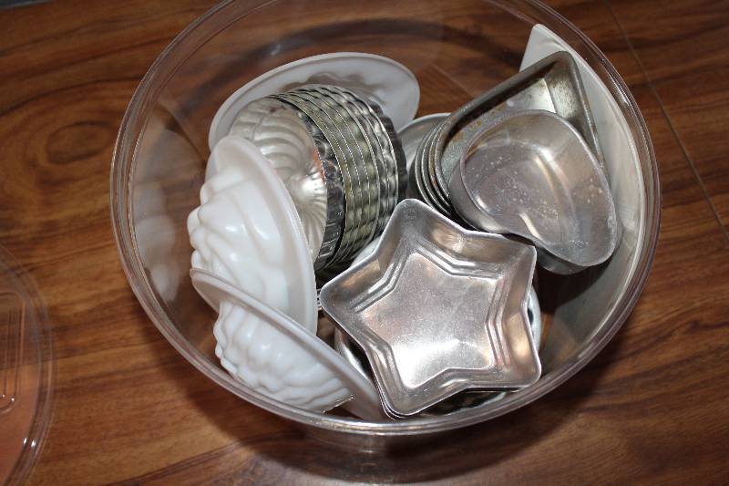 lot 8206 image: Assortment of Baking Molds- Have Some Fun