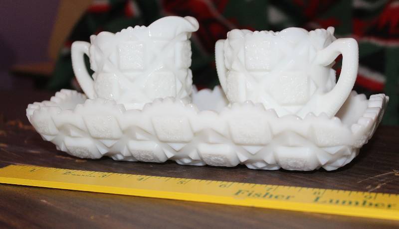lot 8339 image: 3 Piece Quilt Pattern Milk Glass - Cream & Sugar Milkglass