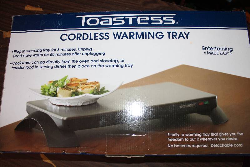 lot 8350 image: Cordless Warming Tray - Toastess - w original box