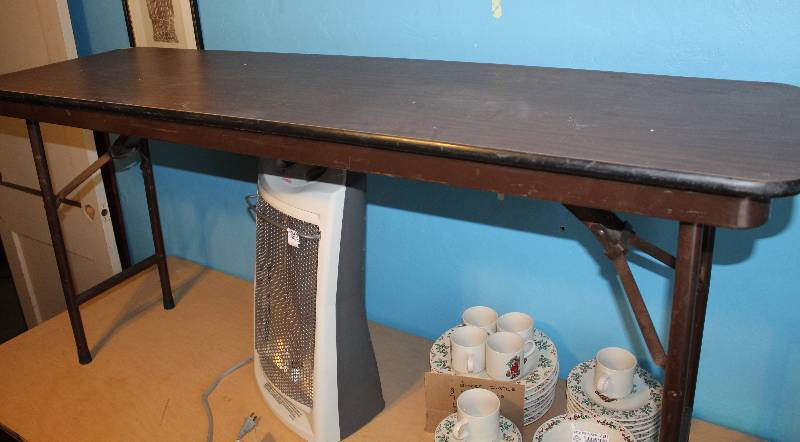lot 8383 image: Seminar Table 5ft. X 18in