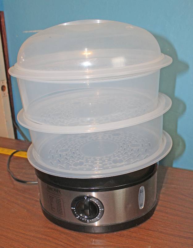 lot 8412 image: Aroma Food Steamer