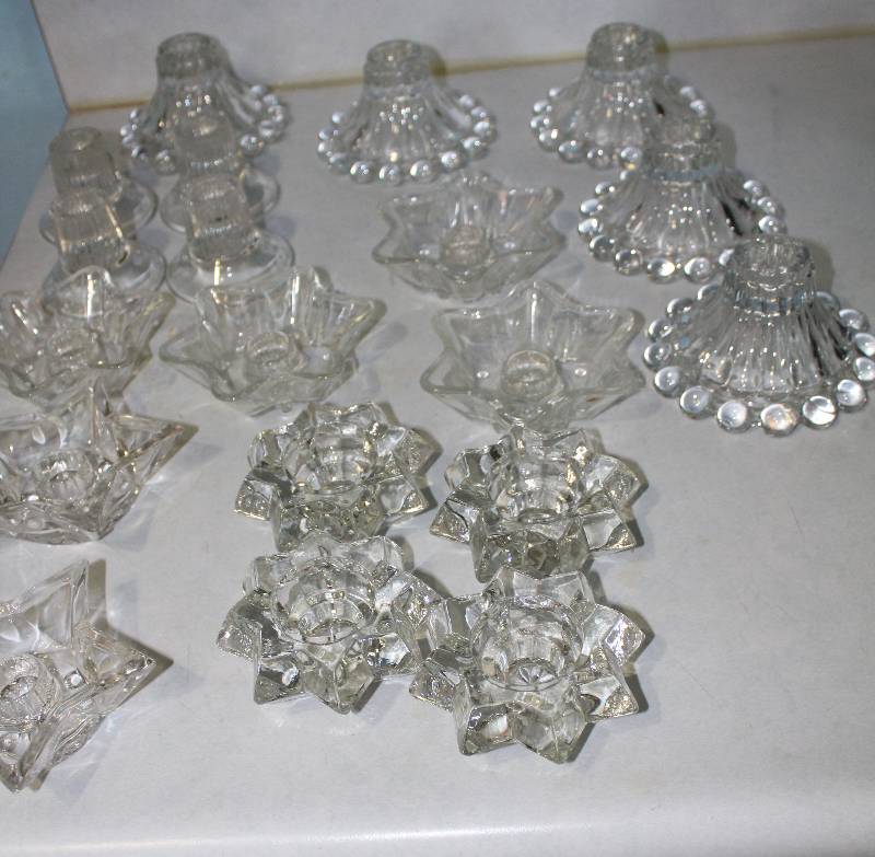 lot 8422 image: Assorted Candle Sticks