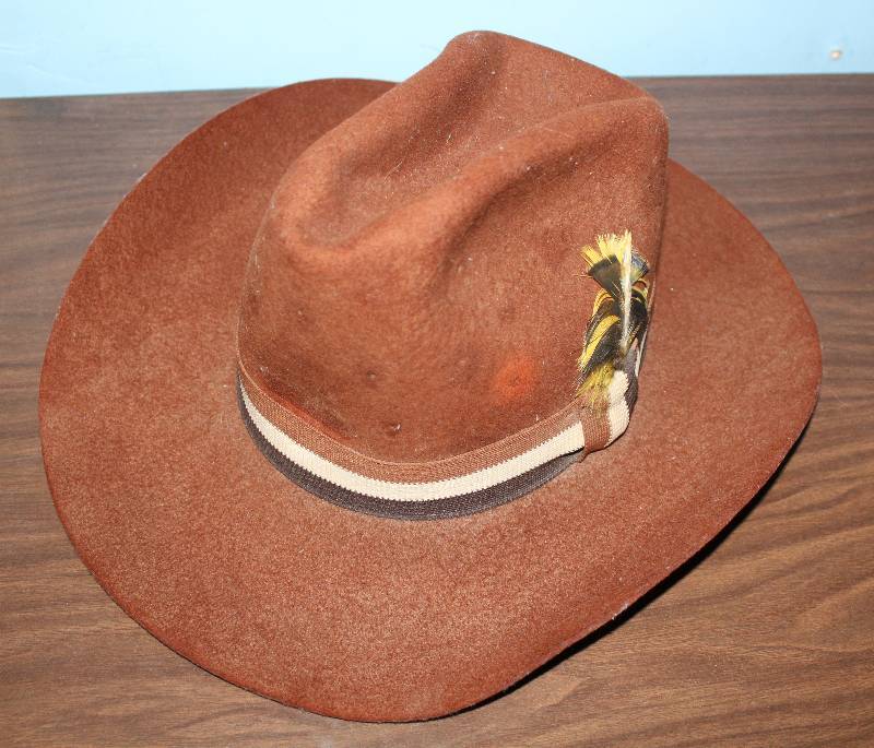 lot 8449 image: Cowboy Hat - Yee Haw
