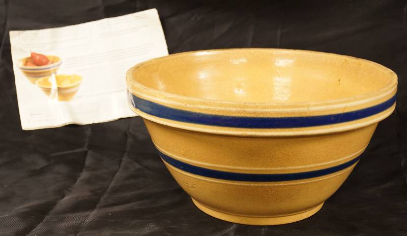 lot 6478 image: Big Pottery Bowl