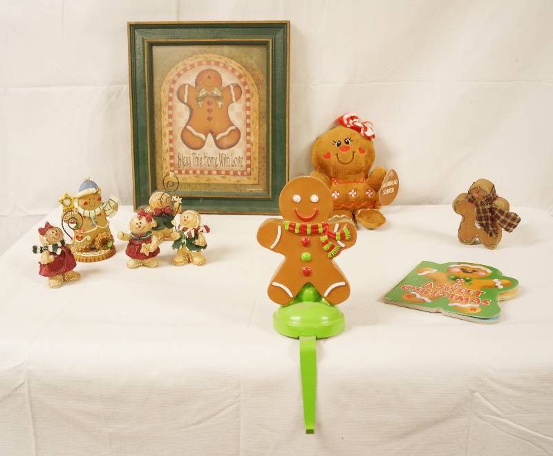 lot 6482 image: Ginger Man Collection - Take a Look