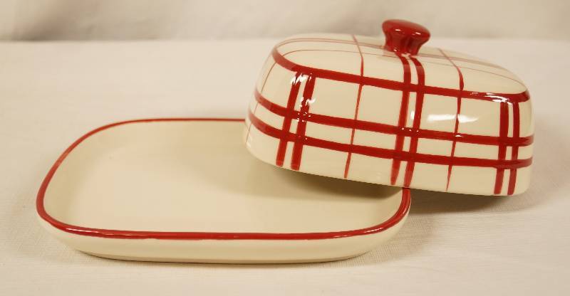 lot 6487 image: Big Lot of Home Goods - EURO Ceramica Butter Dish - Gold Serving Set - Book Collection