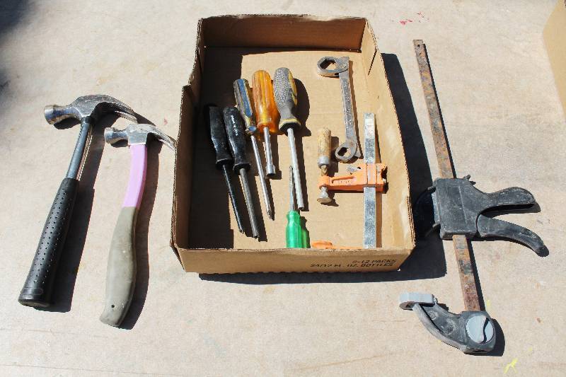 lot 3014 image: Assorted Tools- Great