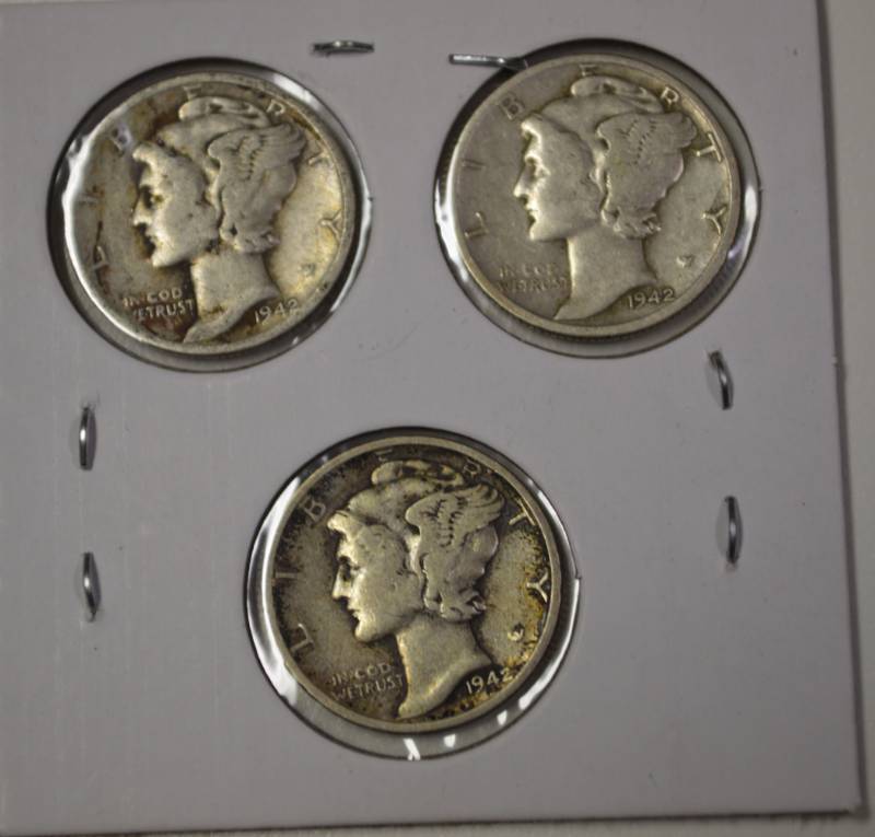 lot 3068 image: 3 1942 Mercury silver dimes P-D-S mint marks