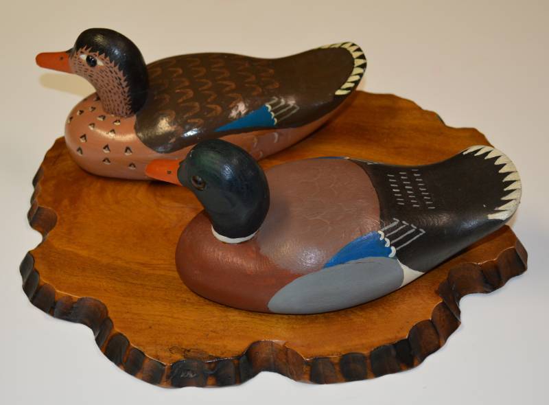 lot 3129 image: 2 wooden, carved, and painted ducks on wooden base